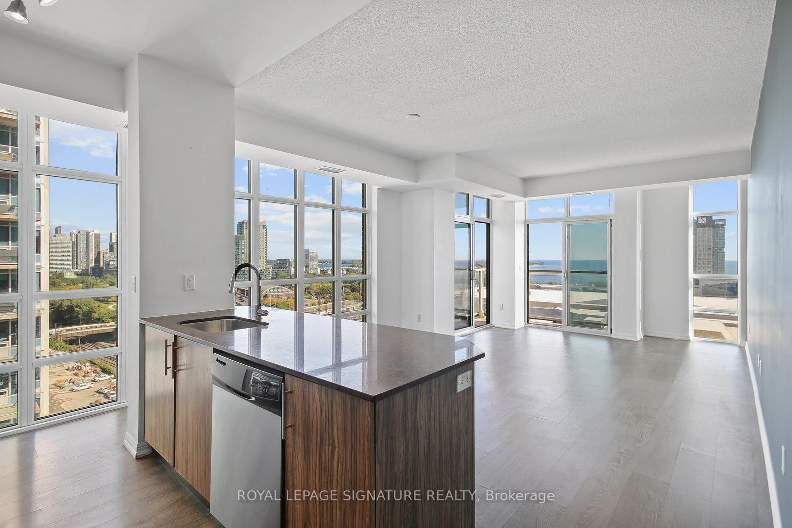 65 East Liberty Street 1702, Toronto C01, ON M6K 3R2