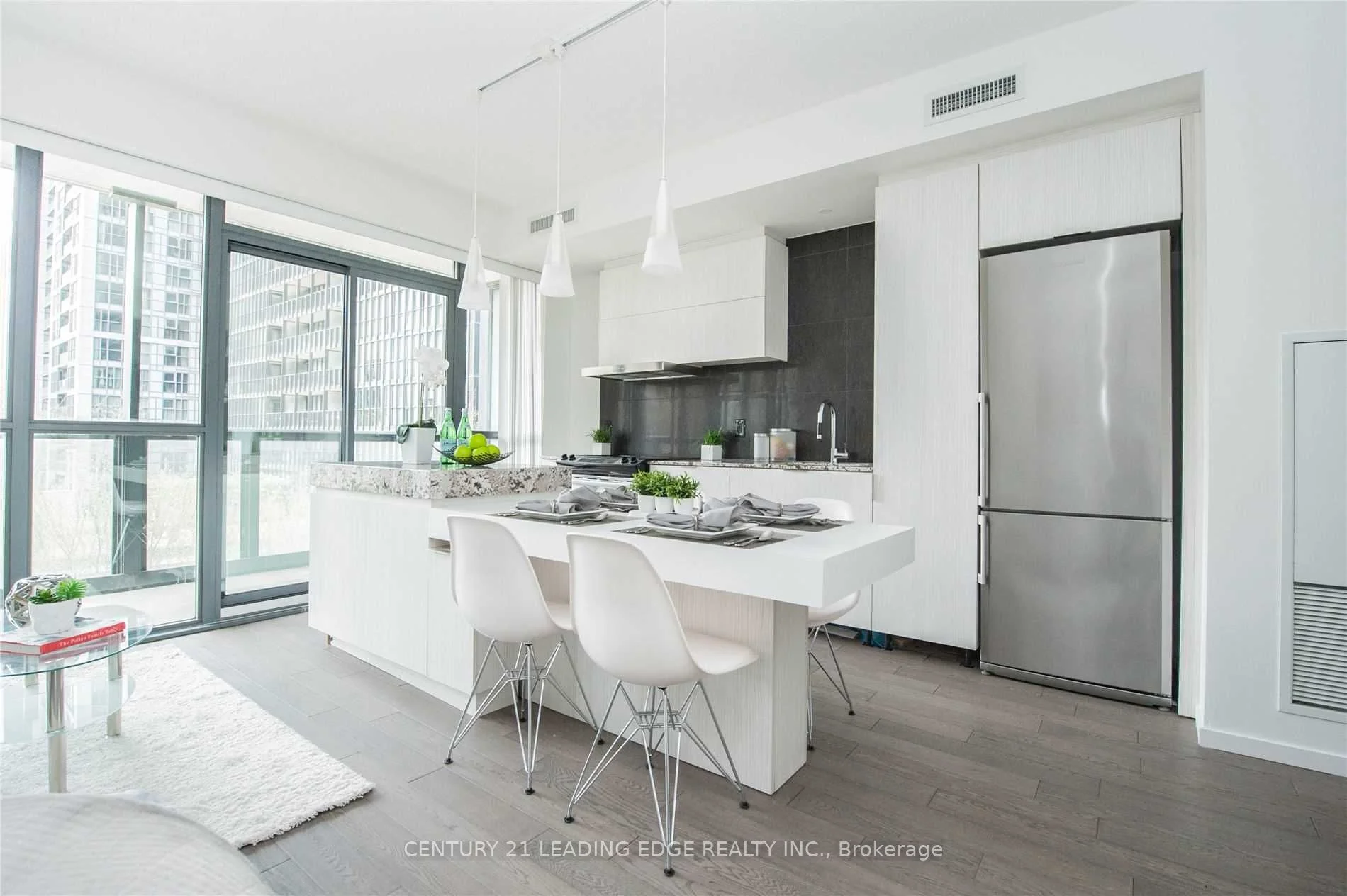 101 Charles Street E 509, Toronto C08, ON M4Y 1V2