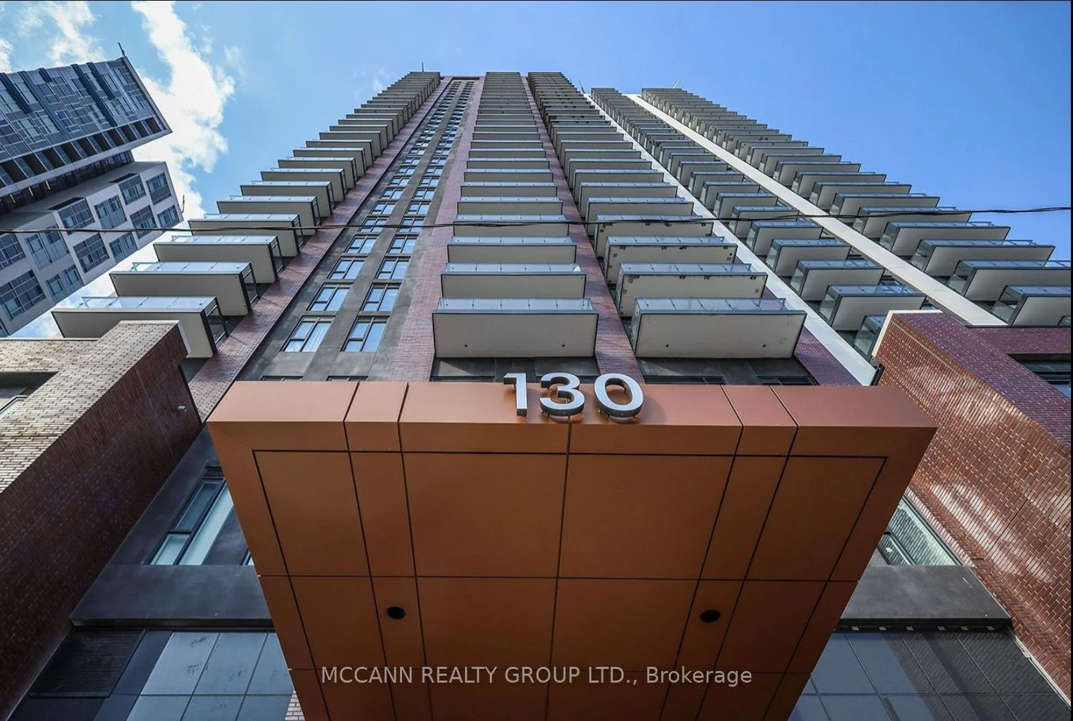 130 River Street 811, Toronto C08, On M5a 0r8