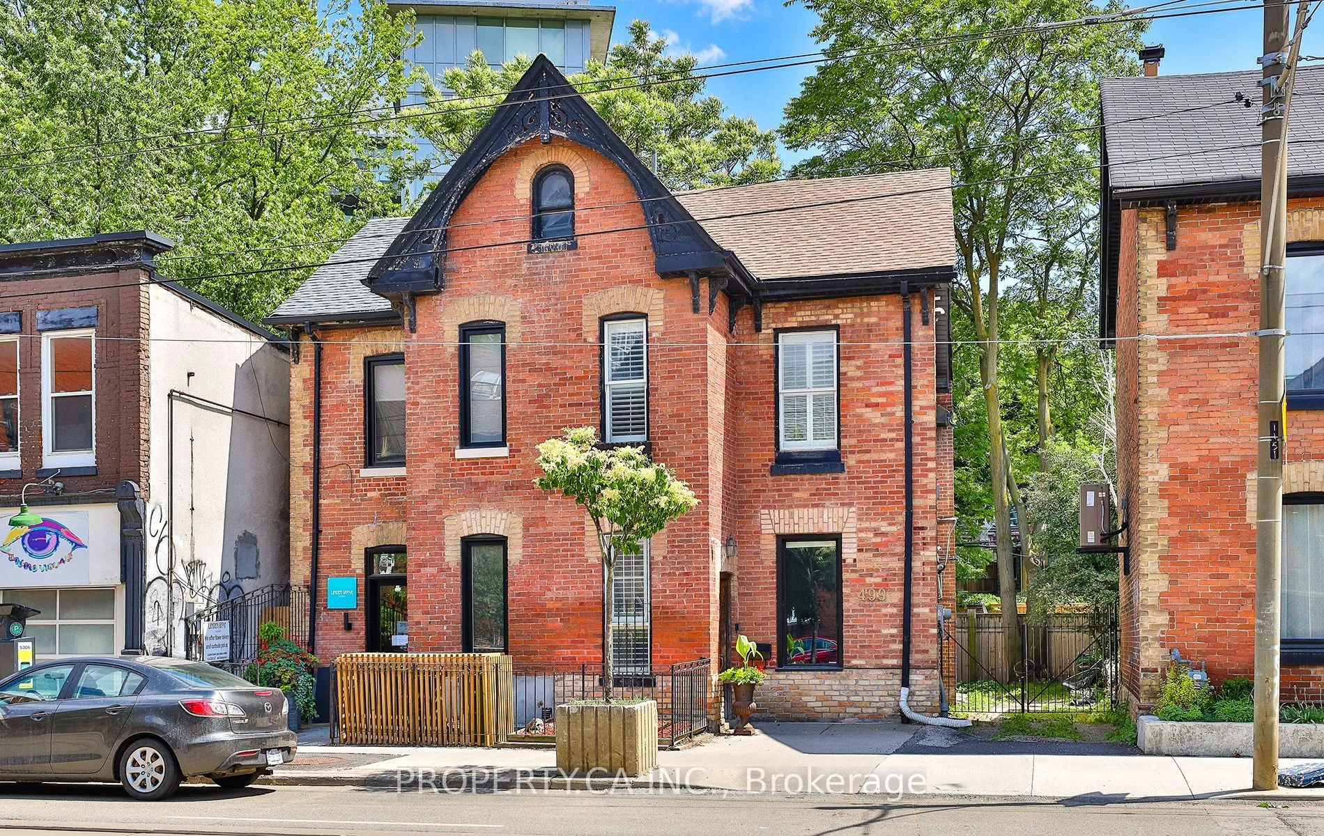 501 Queen Street E Main, Toronto C08, ON M5A 1V1