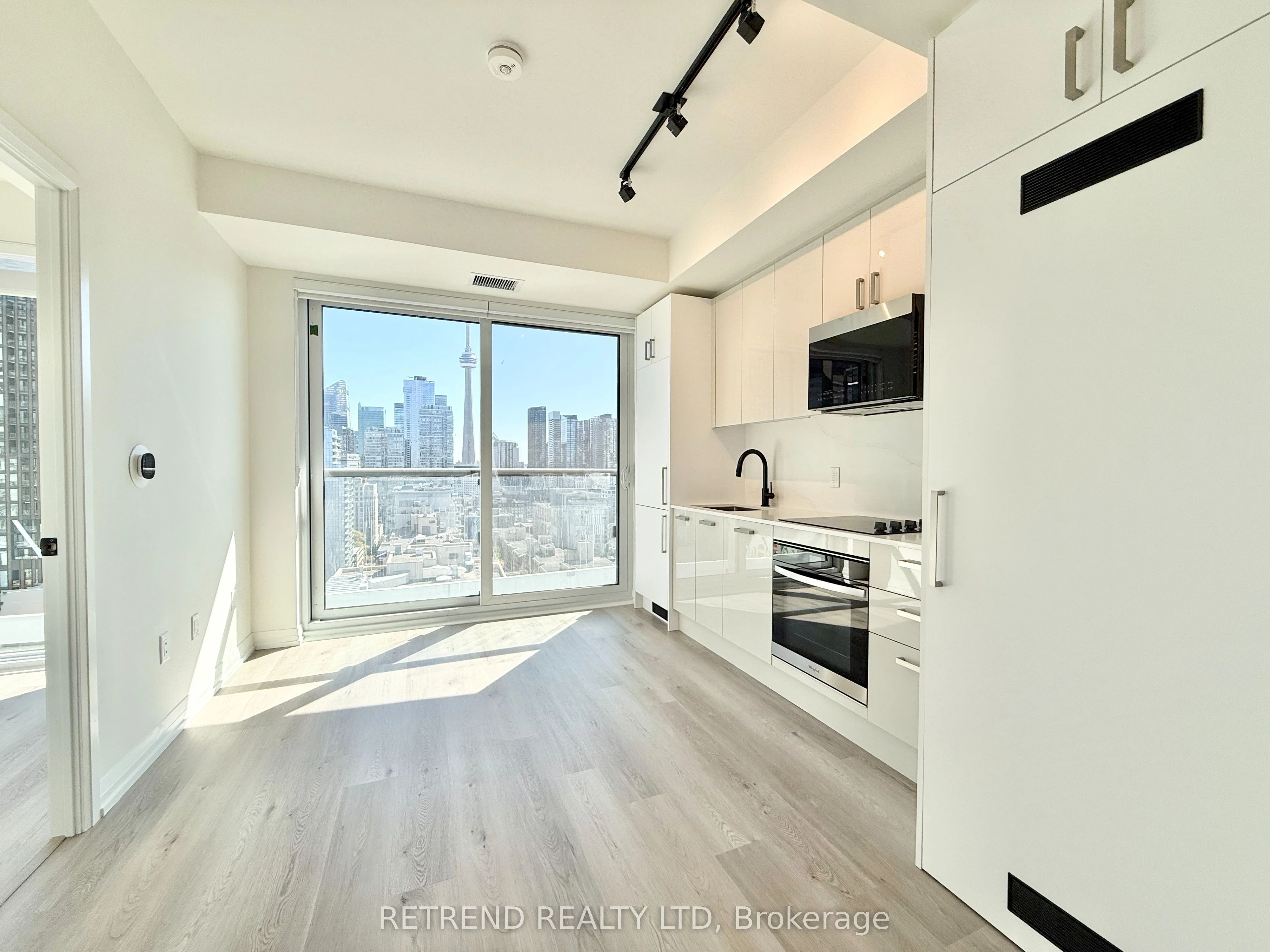 280 Dundas Street W 1806, Toronto C01, ON M5T 0E3