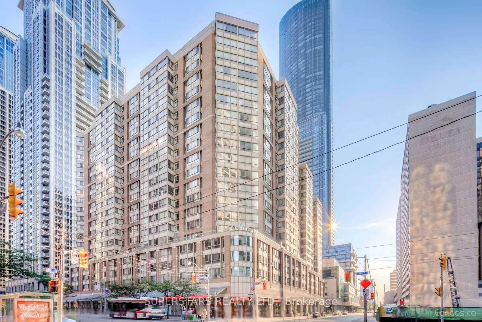 44 Gerrard Street W 603, Toronto C01, ON M5G 2K2