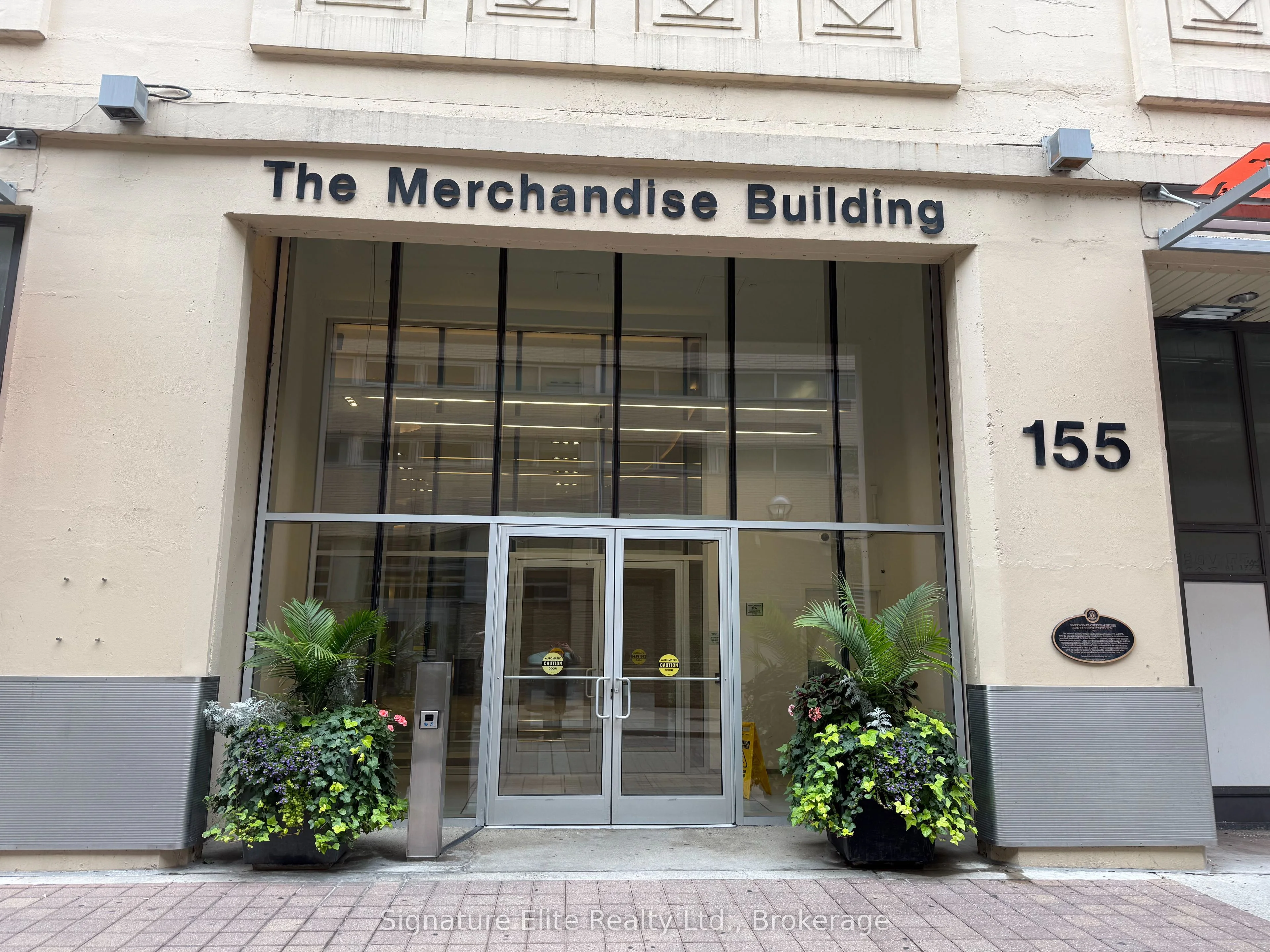 155 Dalhousie Street 1001, Toronto C08, ON M5B 2P7