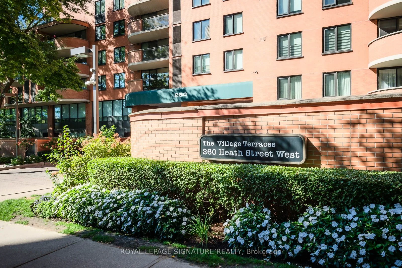 260 Heath Street W 1304, Toronto C03, ON M5P 3L6