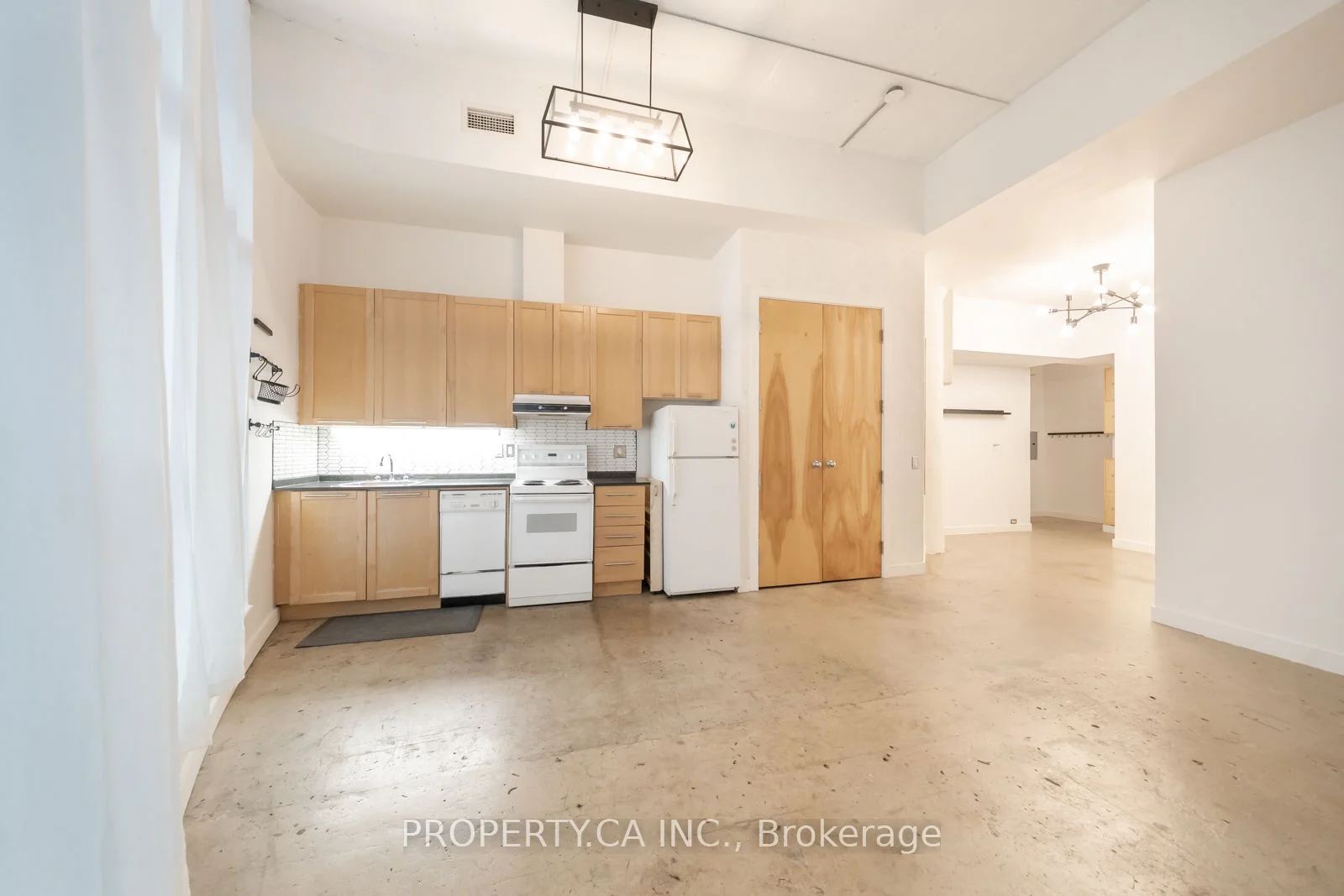 155 Dalhousie Street 860, Toronto C08, ON M5B 2P7