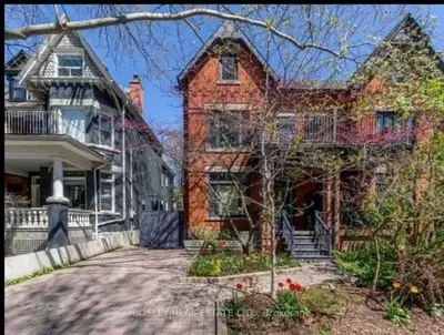 Semi-Detached in Toronto