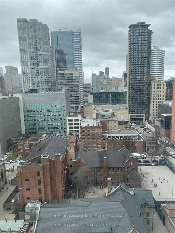 82 Dalhousie Street 1909, Toronto C08, ON M5B 1Y7