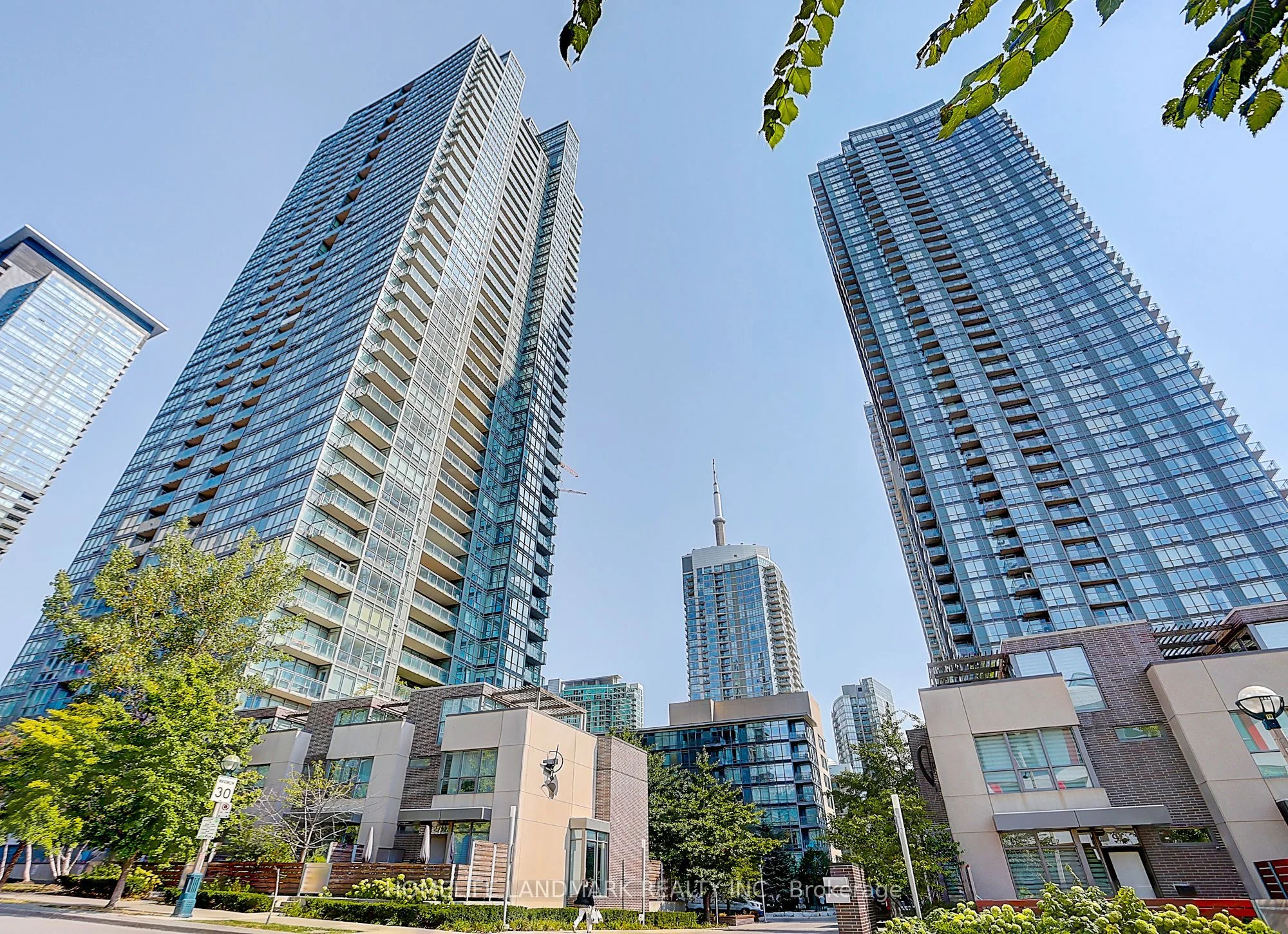 15 Fort York Boulevard 4602, Toronto C01, ON M5V 3Y4