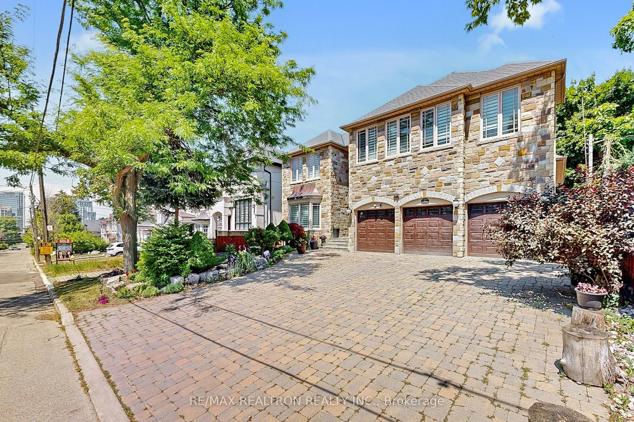 176 Elmwood Avenue Basement, Toronto C14, ON M2N 3M4