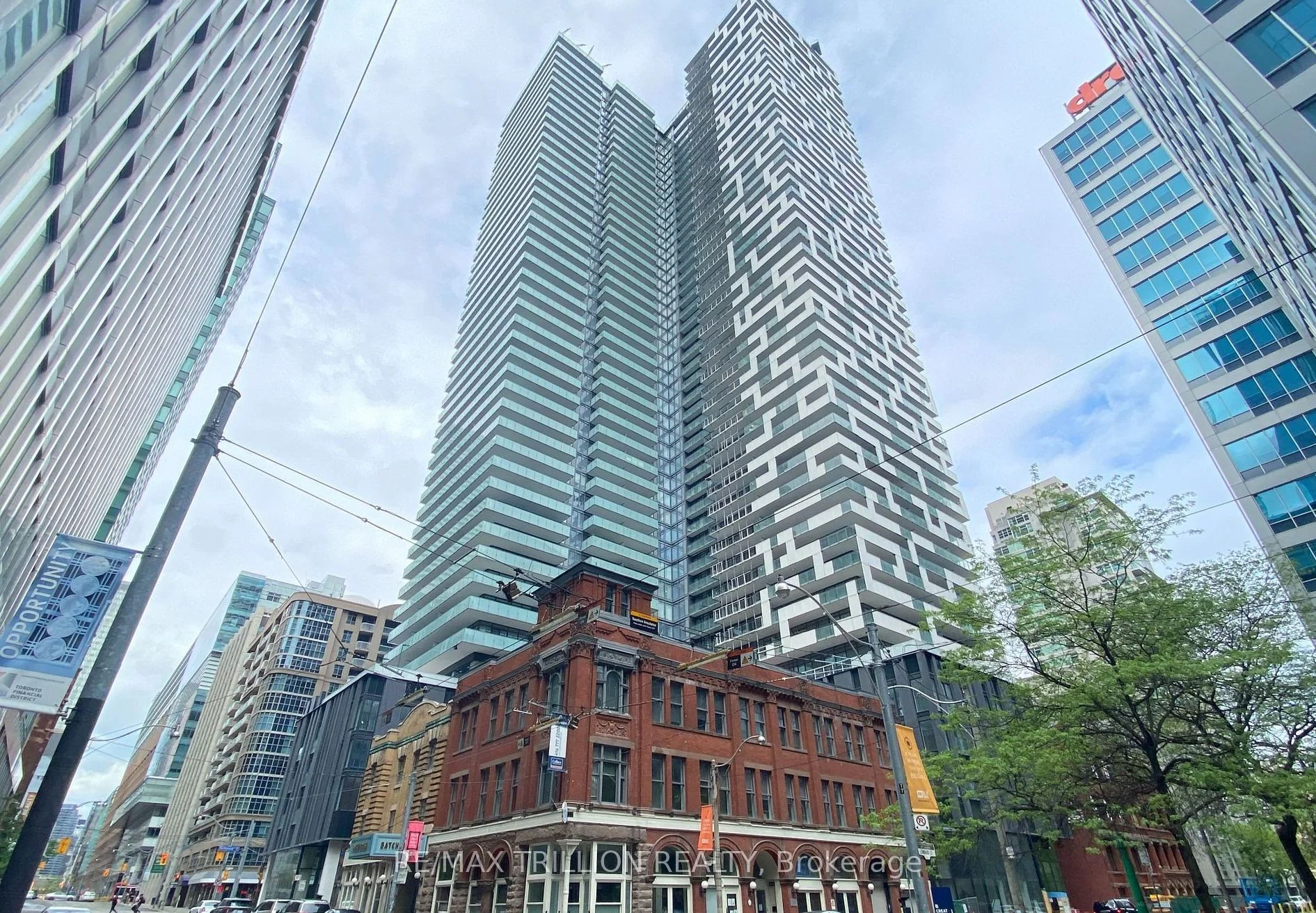 25 Richmond Street E 1501, Toronto C08, ON M5C 0A6
