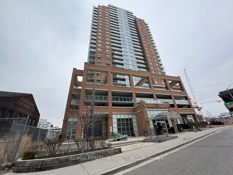 125 Western Battery Road 1613, Toronto C01, ON M6K 3R8