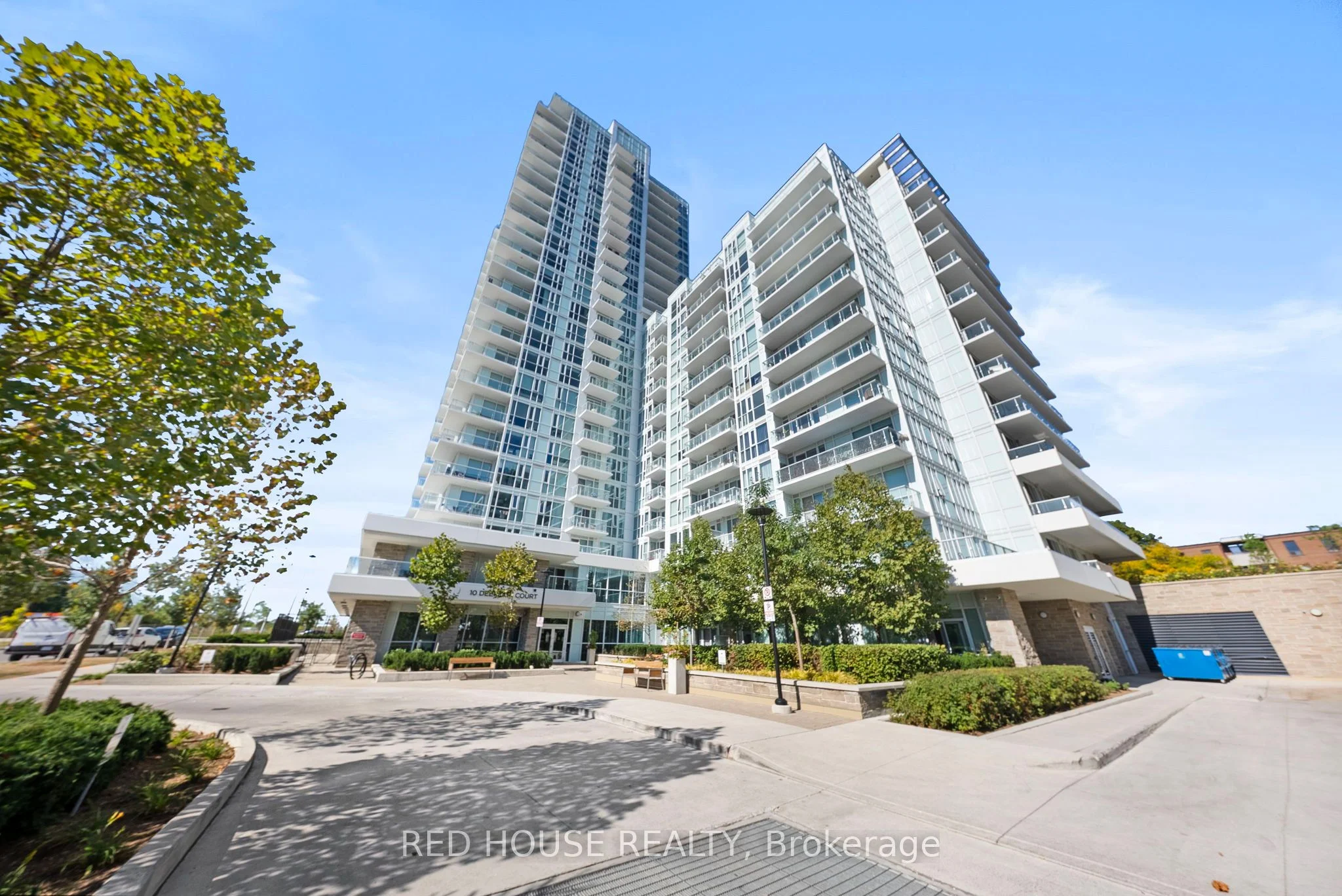 10 Deerlick Court 1705, Toronto C13, ON M3A 0A7