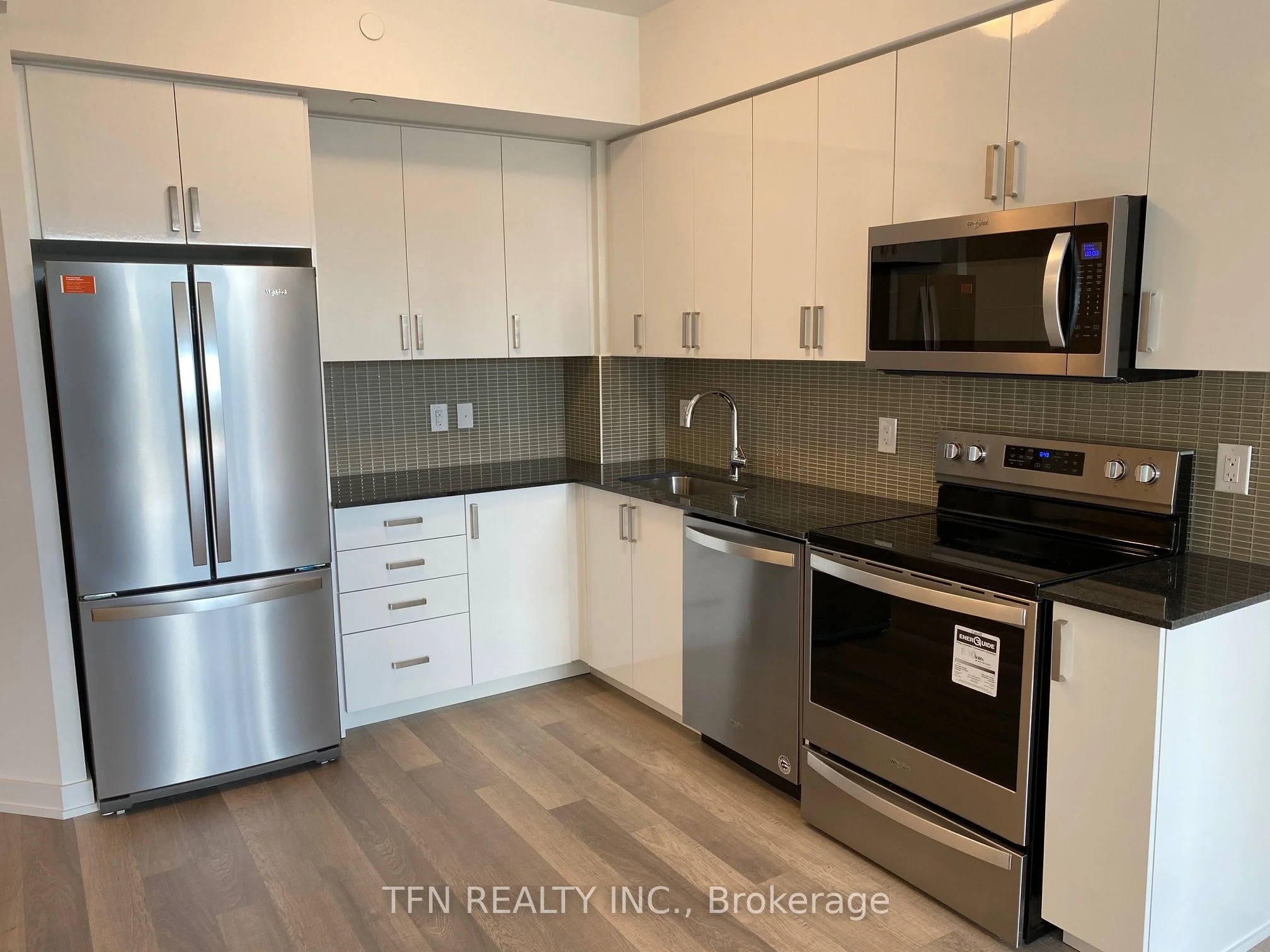 1603 Eglinton Avenue W 508, Toronto C03, ON M6E 0A1