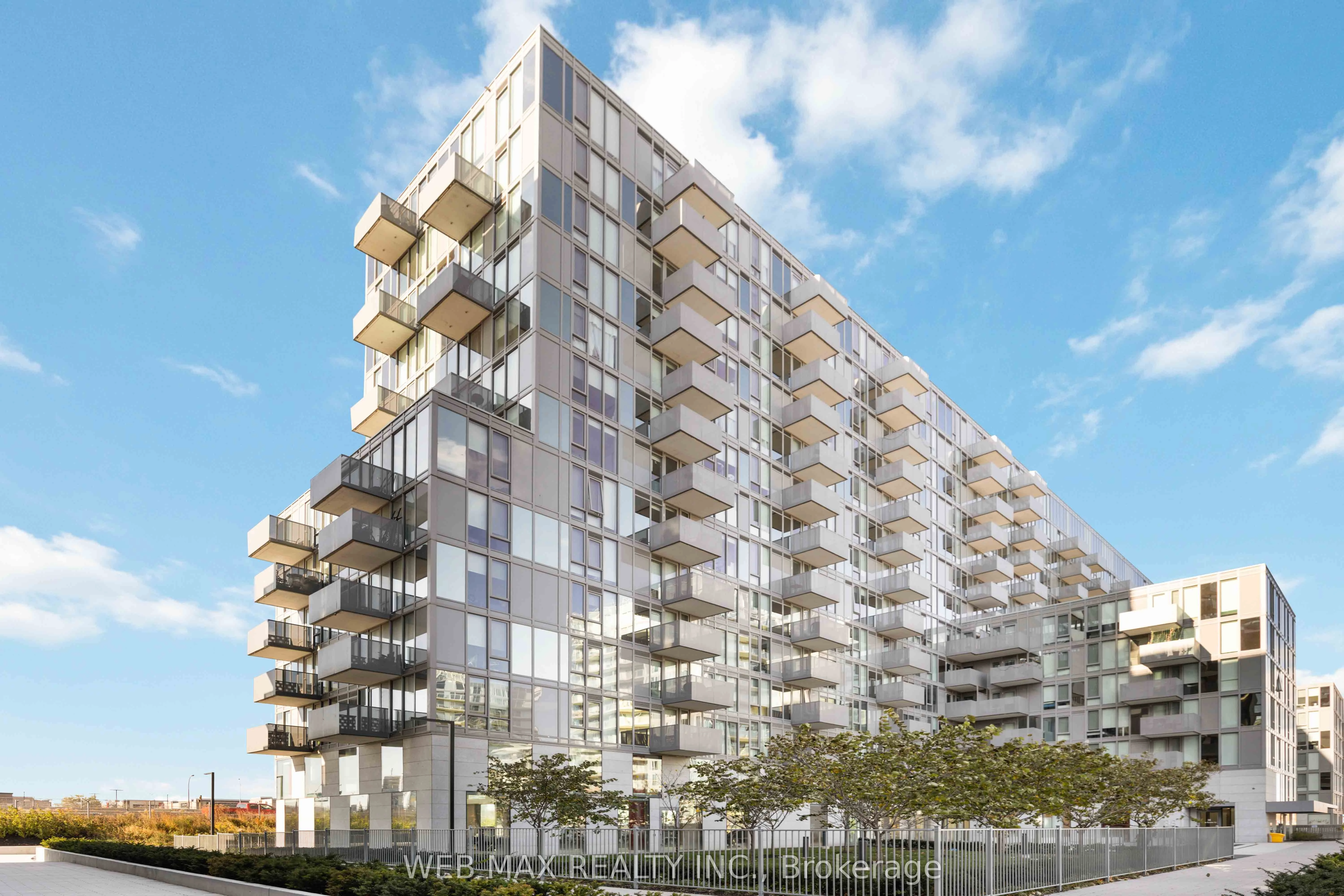 38 Monte Kwinter Court 1403, Toronto C06, ON M3H 0E2