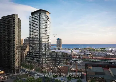 Condo Apartment in Toronto