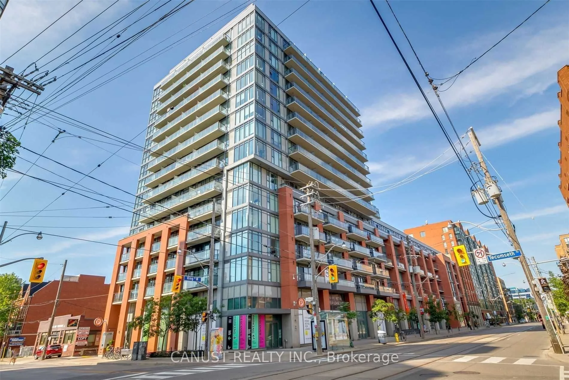 Condo Apartment in Toronto