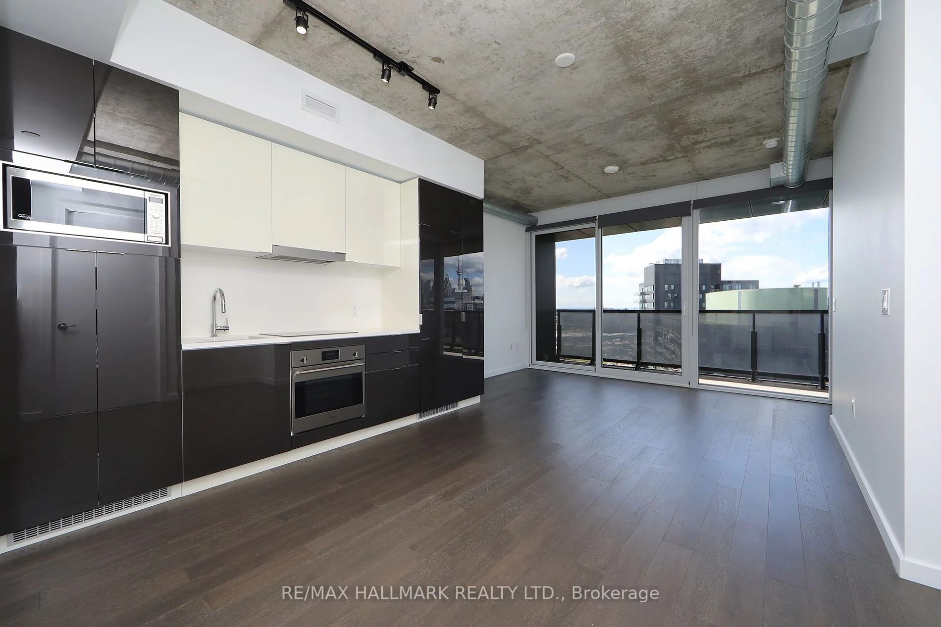 170 Bayview Avenue 1310, Toronto C08, On M5a 0m4
