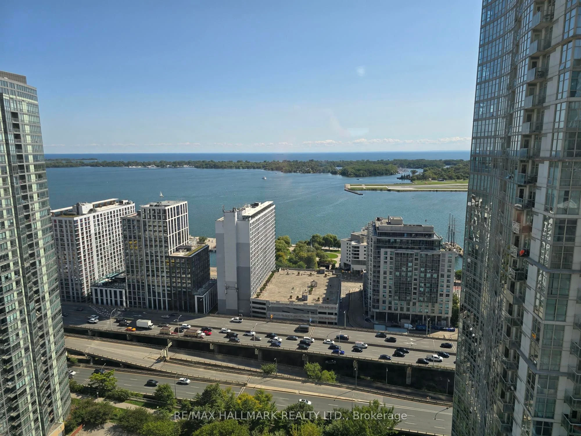 10 Navy Wharf Court 3712, Toronto C01, ON M5V 3V2