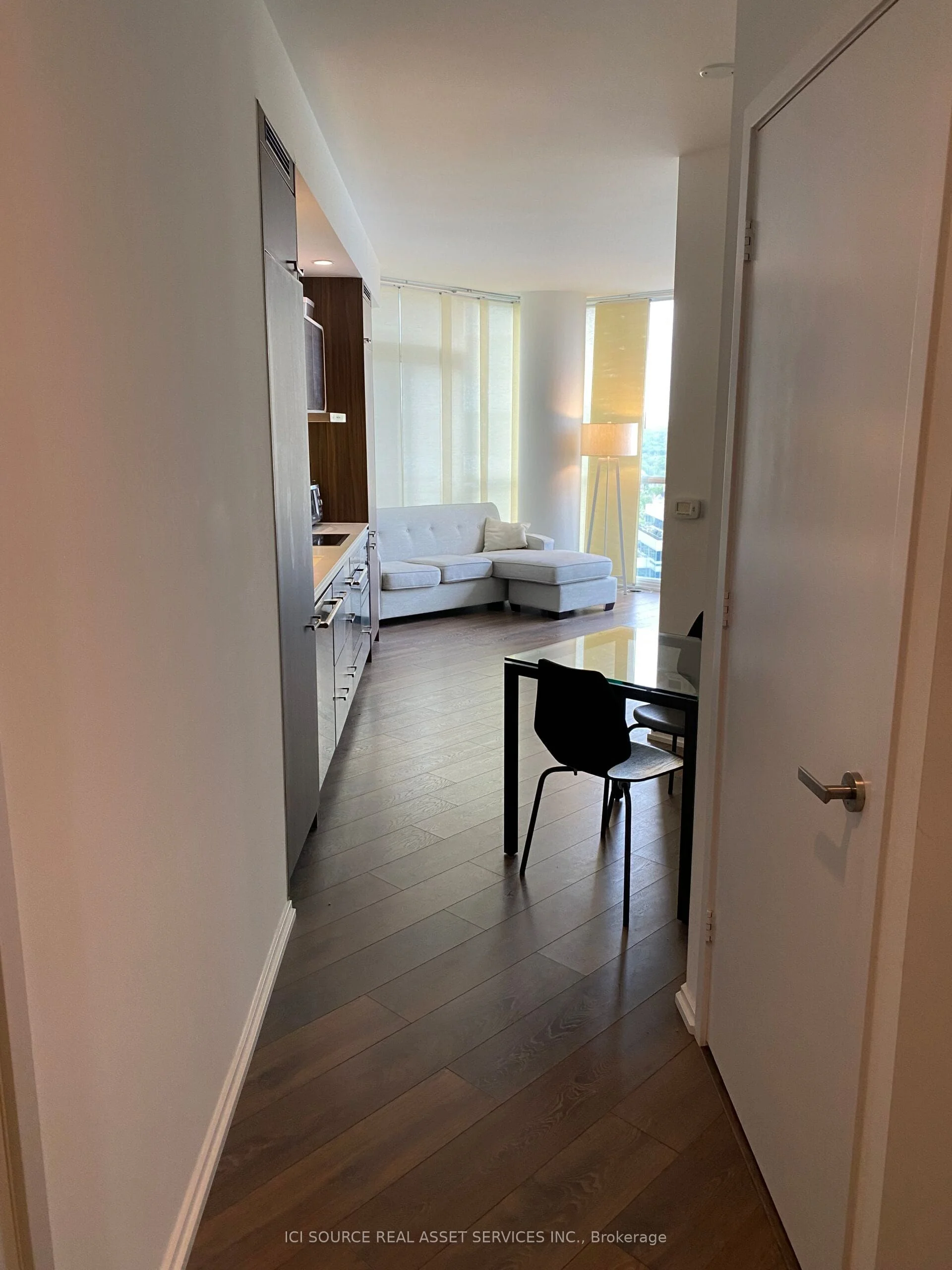 45 Charles Street E 2909, Toronto C08, On M4y 1s2