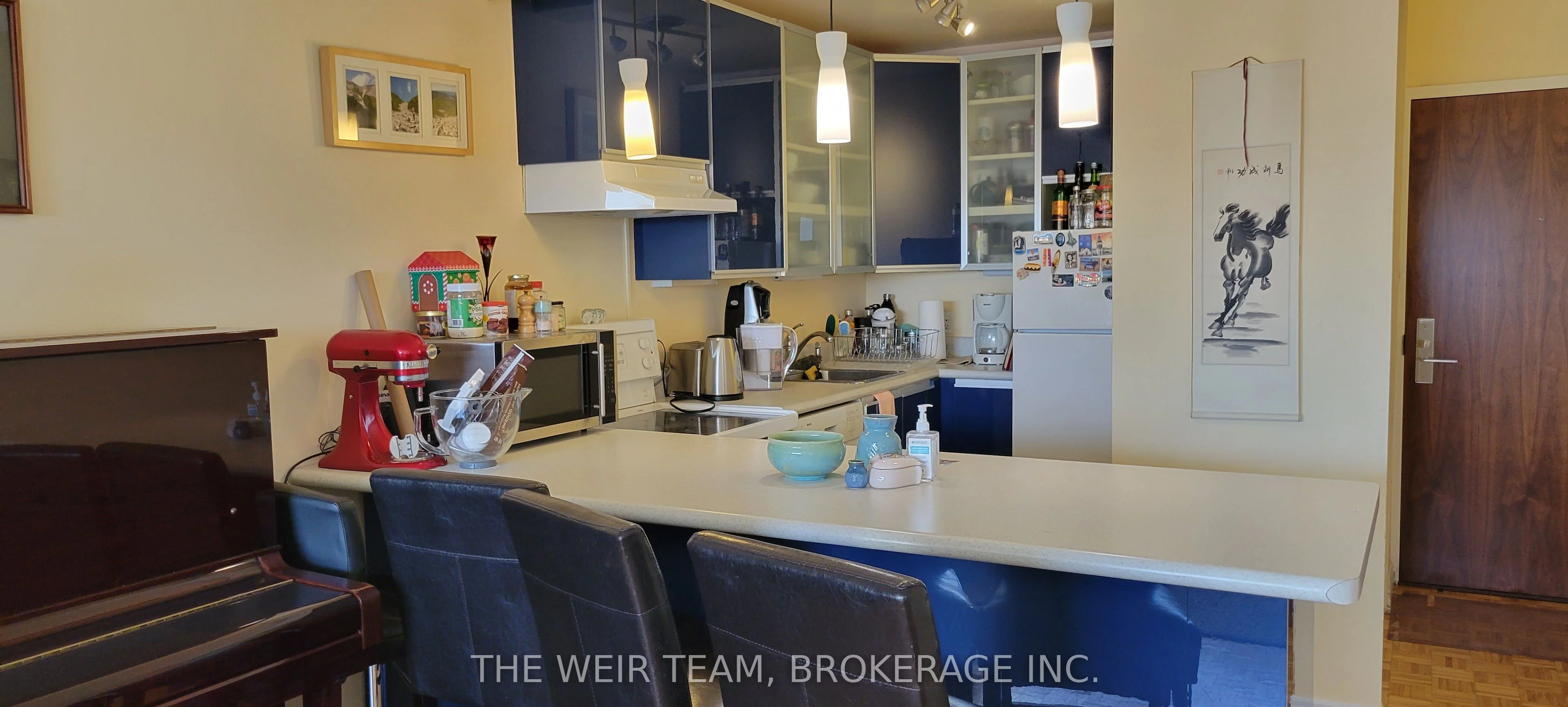 914 Yonge Street 1909, Toronto C02, On M4w 3c8