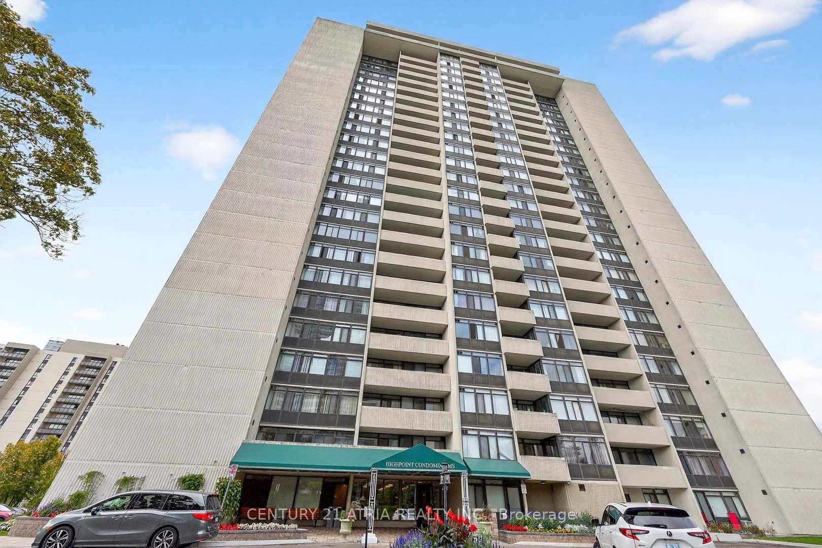 3300 Don Mills Road 1804, Toronto C15, ON M2J 4X7