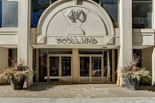 40 Scollard Street 1507, Toronto C02, ON M5R 3S1