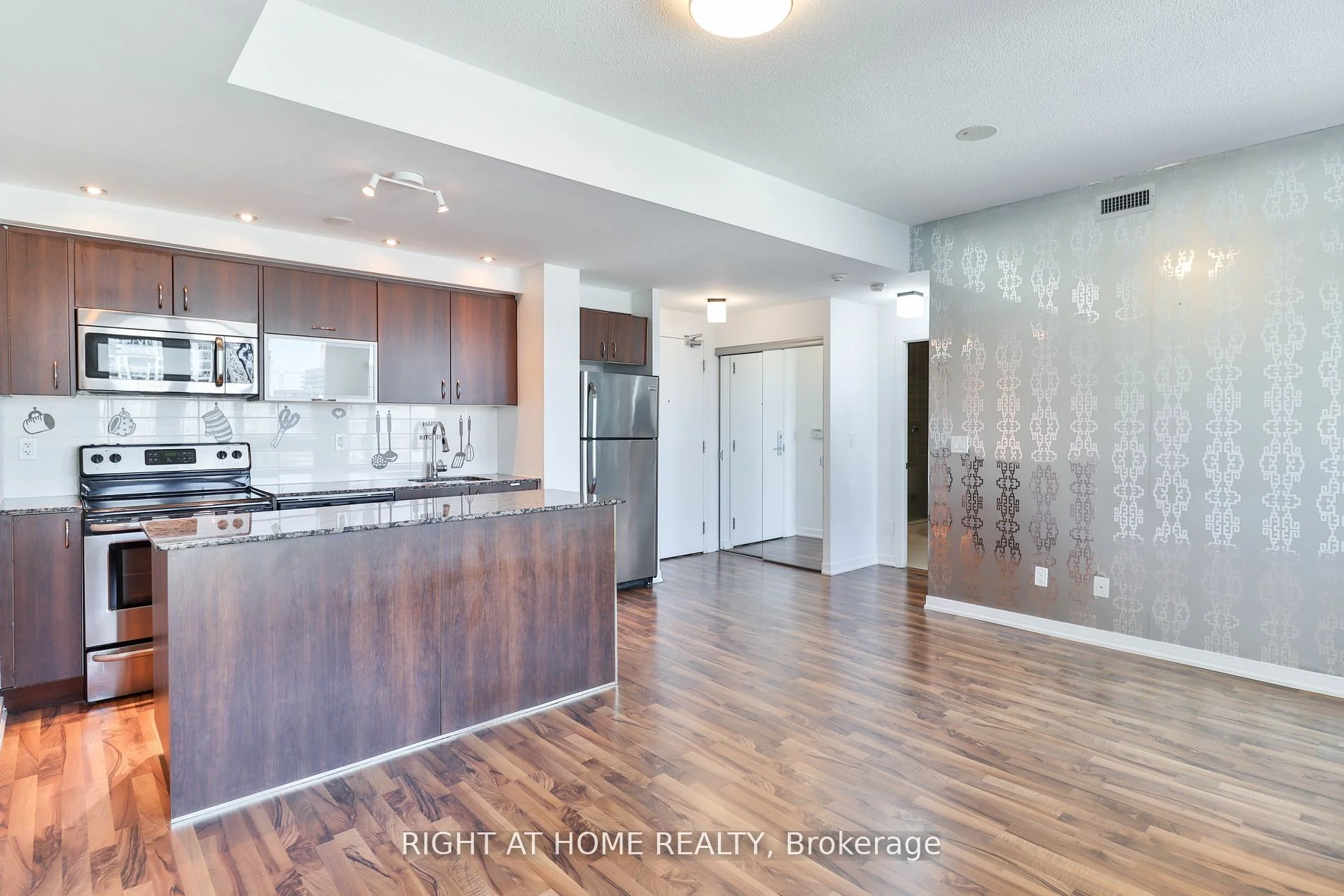 55 East Liberty Street 812, Toronto C01, ON M6K 3P9