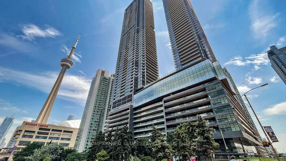 3 Concord Cityplace Way 5815, Toronto C01, ON M5V 0X4