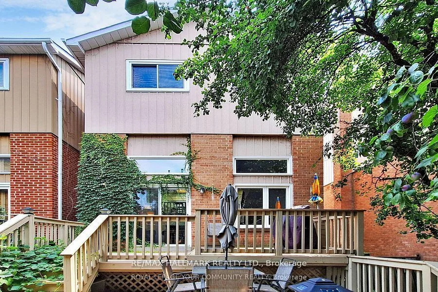 56 Carnival Court, Toronto C07, On M2r 3t8
