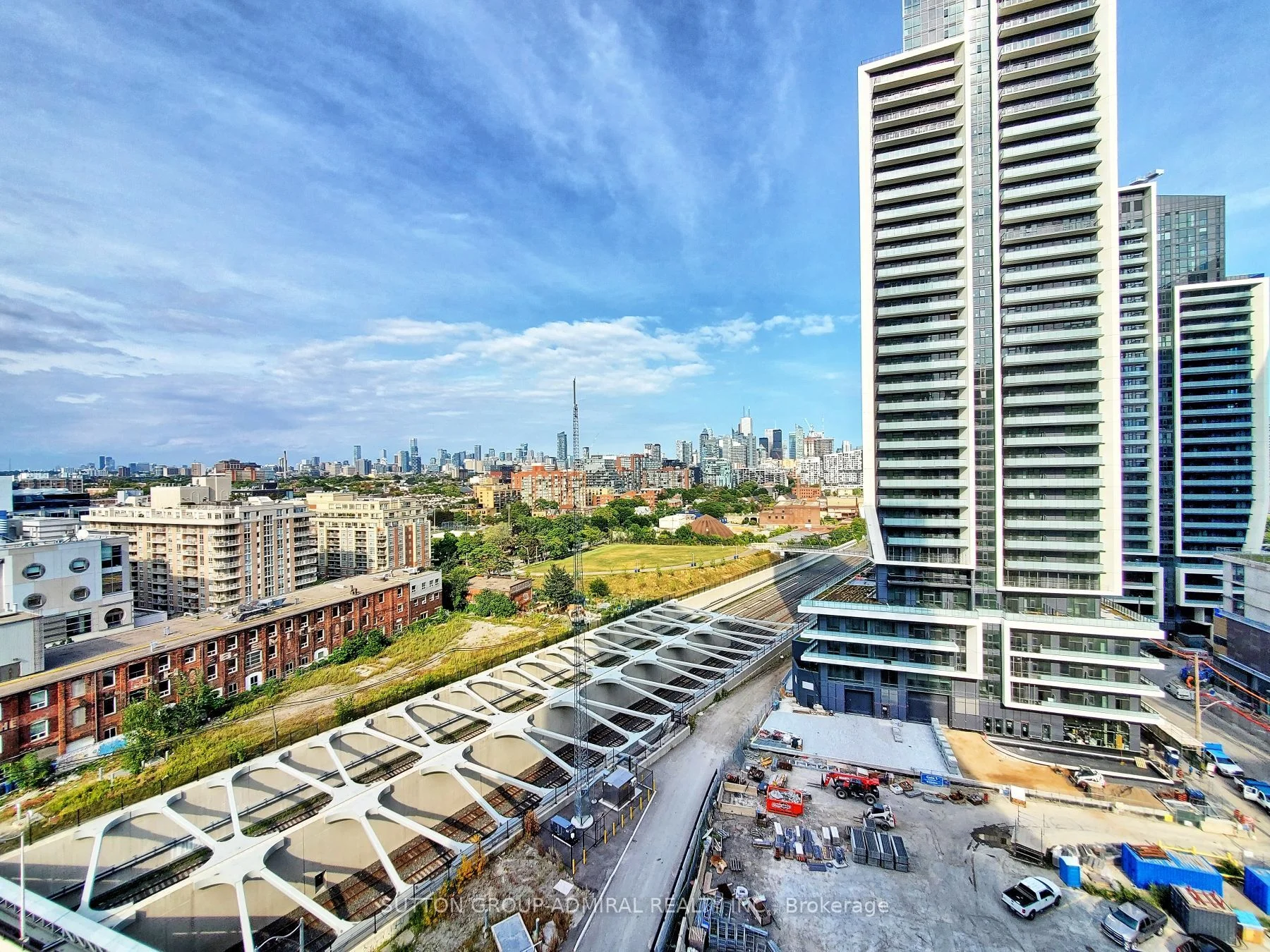 19 Western Battery Road 1222, Toronto C01, On M6k 3s5