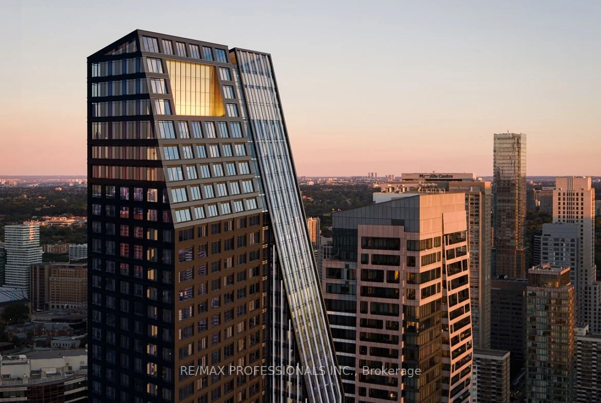 8 Wellesley Street W 4206, Toronto C01, ON M4Y 1E7
