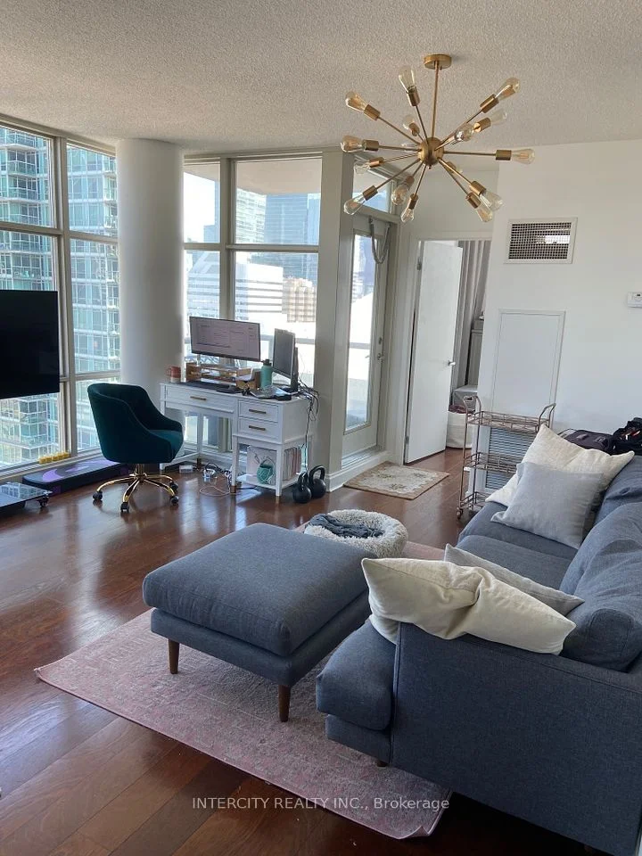10 Navy Wharf Court 2506, Toronto C01, ON M5V 3V2