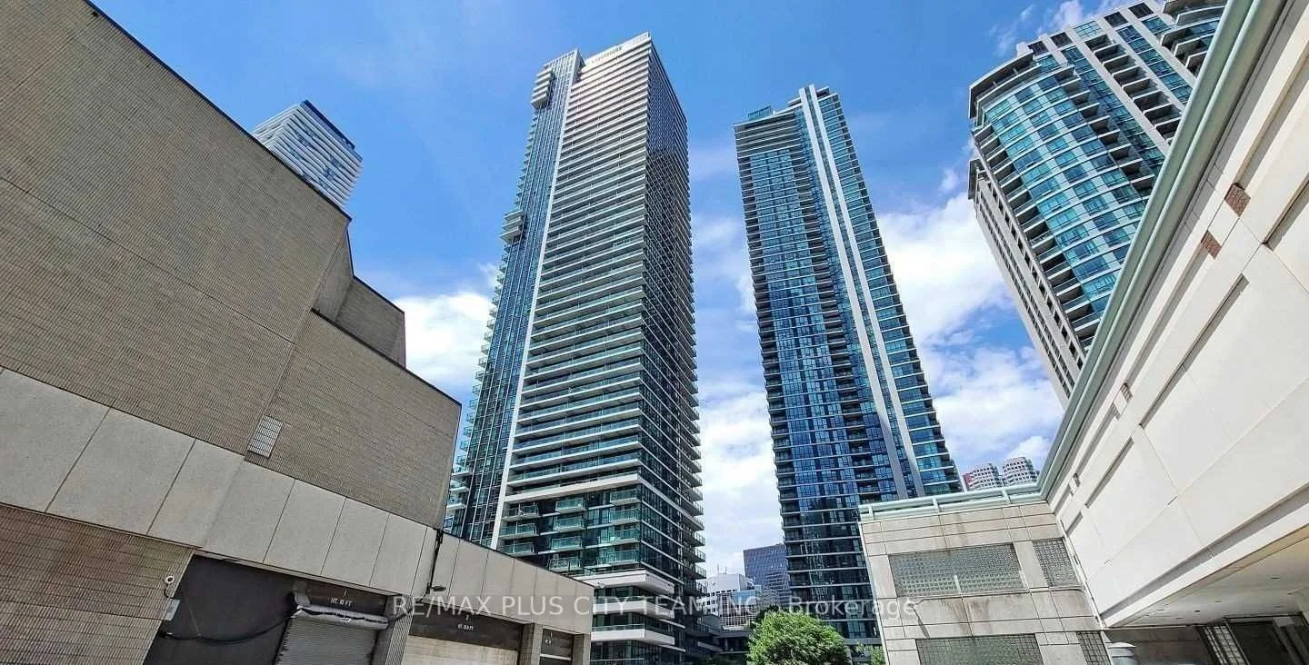 33 Bay Street 1105, Toronto C01, ON M5J 2Z3
