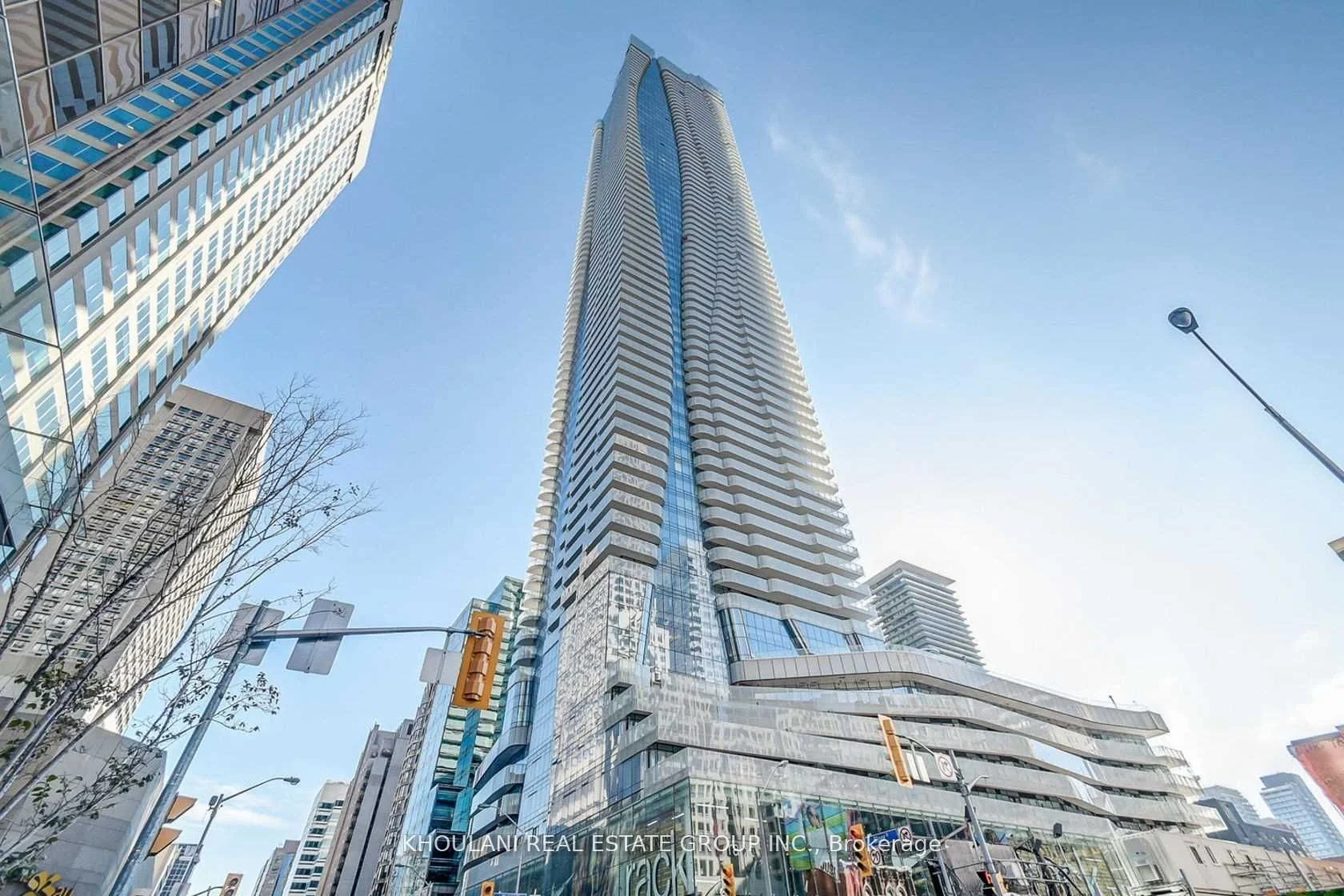 1 Bloor Street E 4101, Toronto C08, ON M4W 1A9