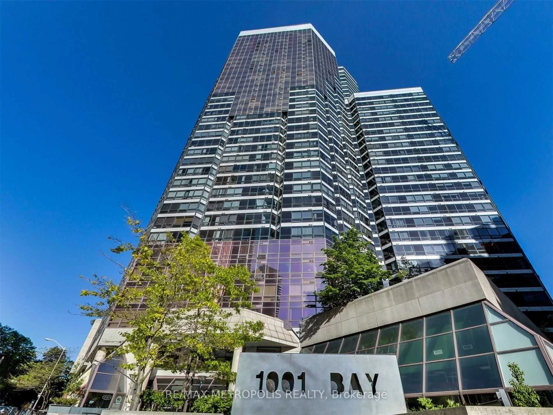 1001 Bay Street 1718, Toronto C01, On M5s 3a6