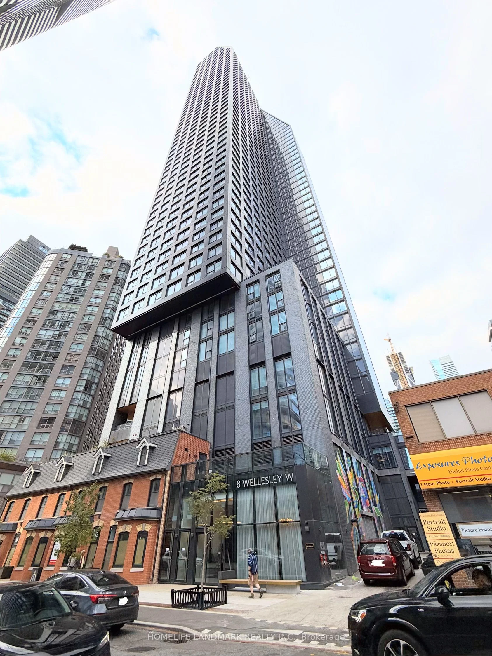 8 Wellesley Street W 4915, Toronto C01, ON M5S 2G3