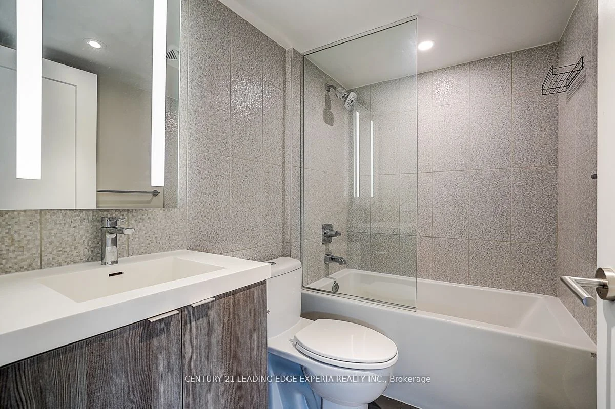 585 Bloor Street E 3220, Toronto C08, ON M4W 0B3
