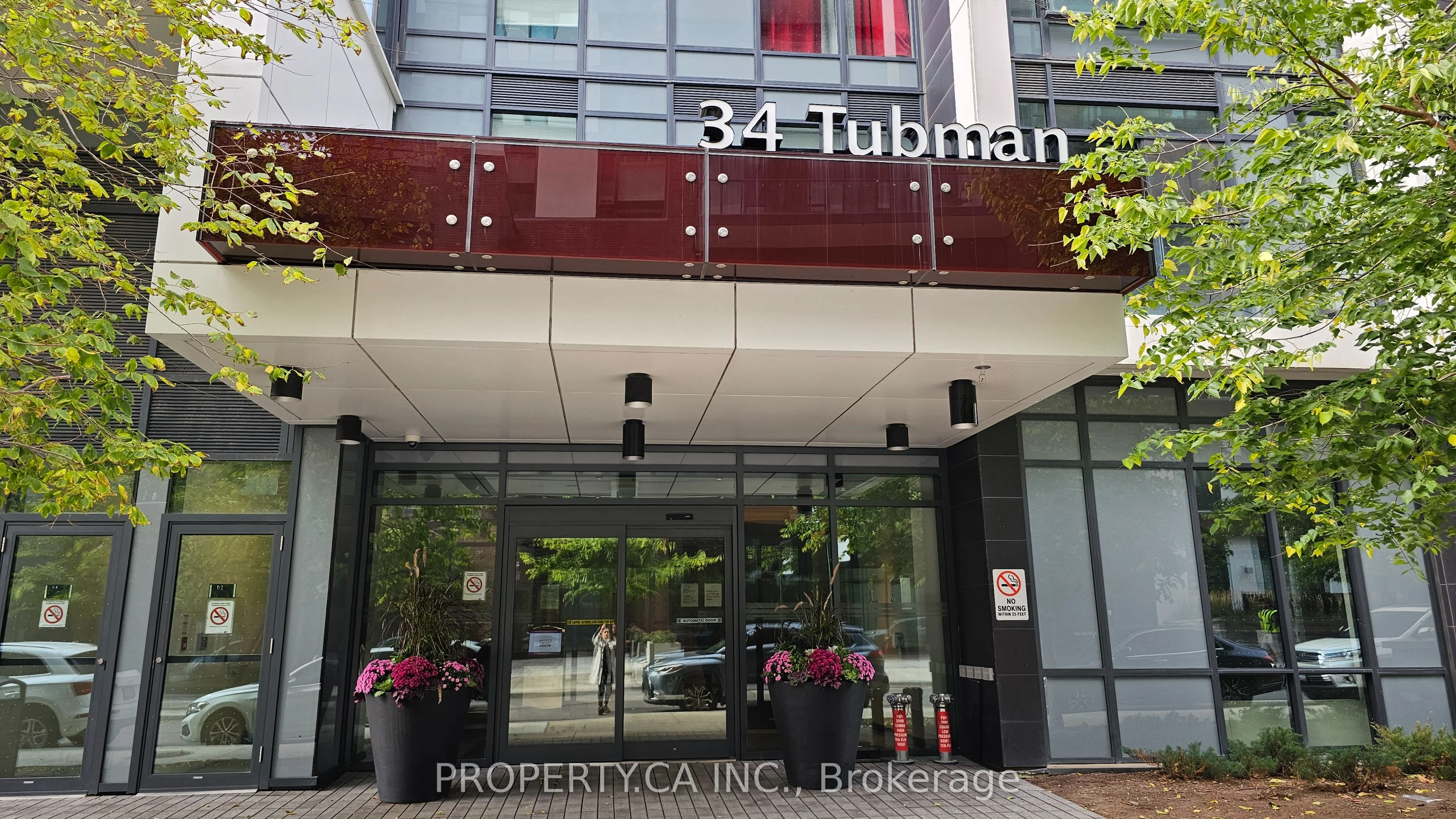 34 Tubman Avenue 912, Toronto C08, ON M5A 0R2