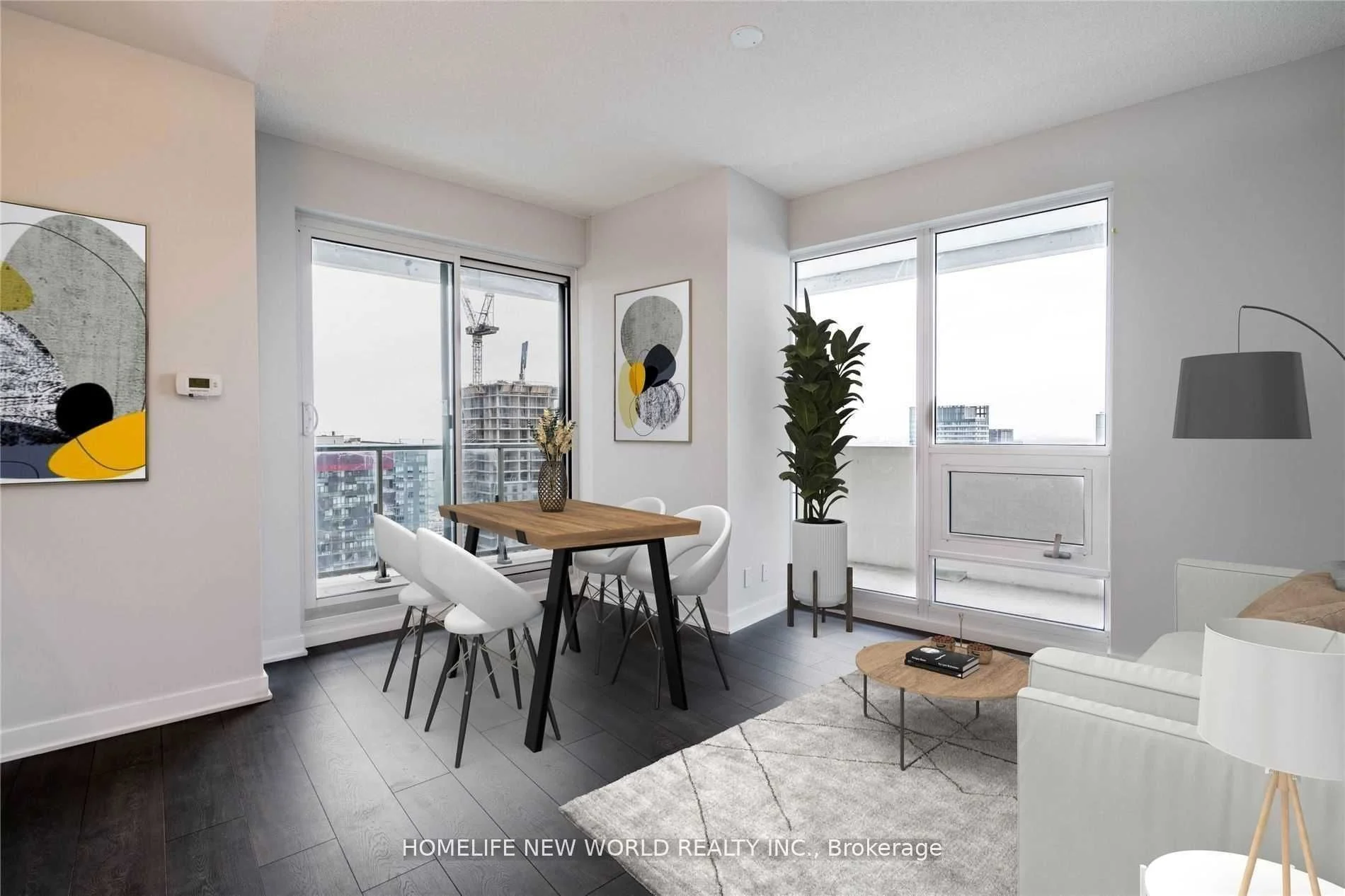 2221 Yonge Street 3802, Toronto C10, ON M4S 2B4