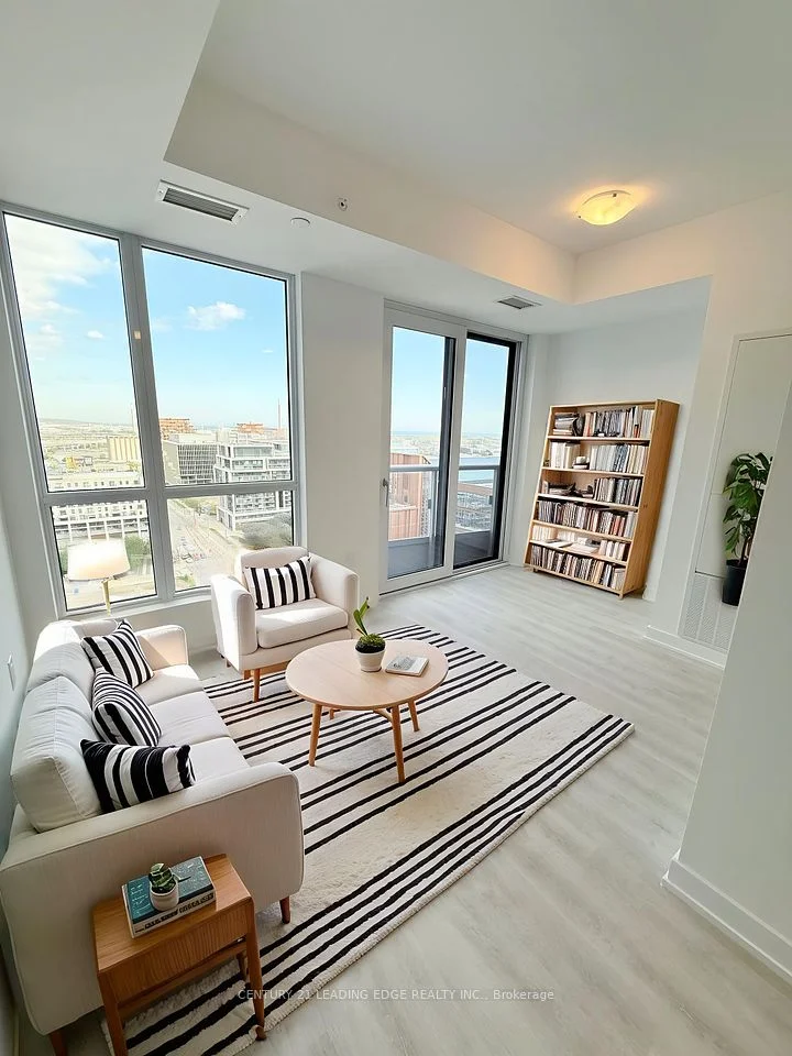 15 Richardson Street 1911, Toronto C08, ON M5A 0Y5