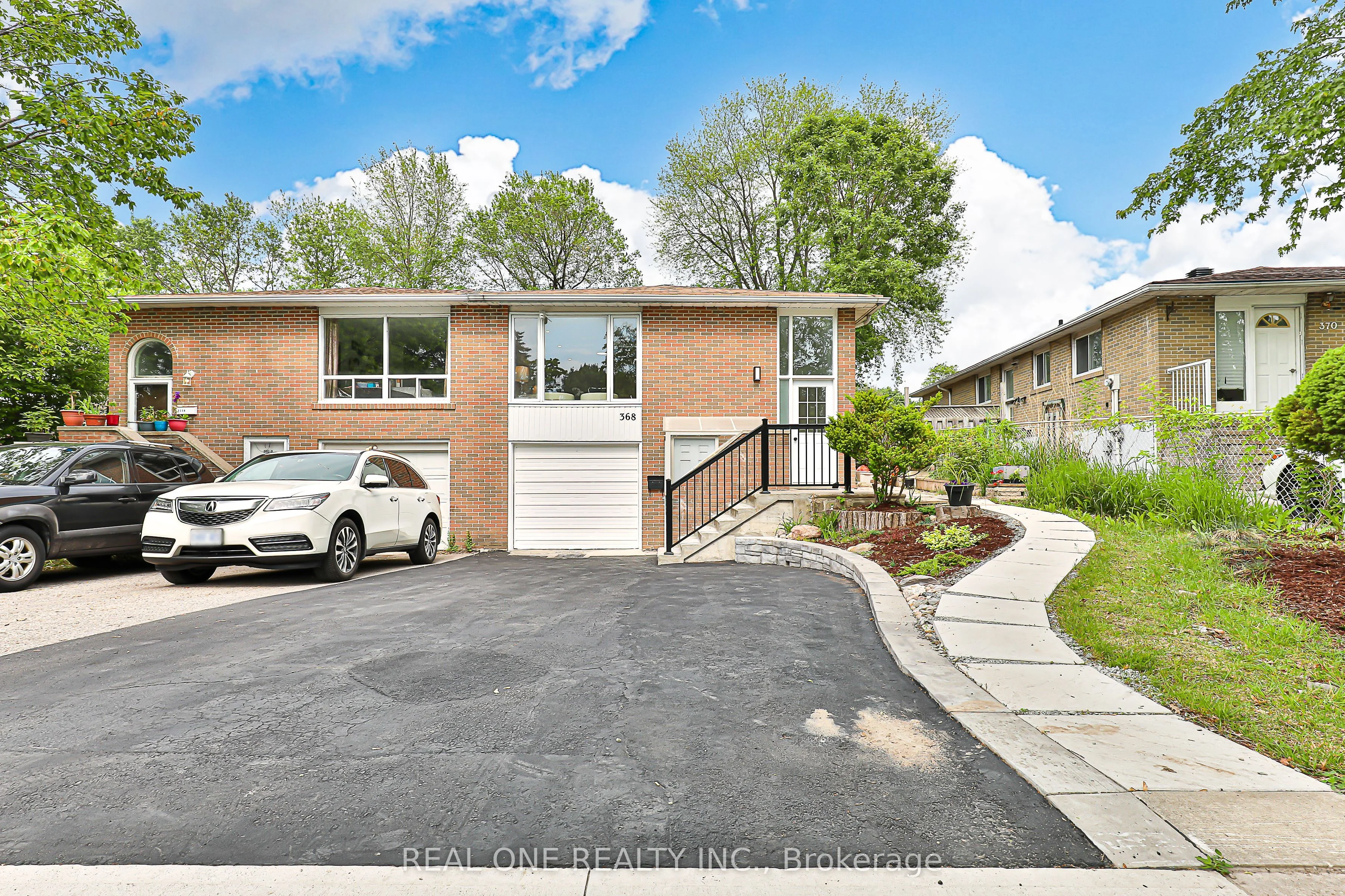 Semi-Detached in Toronto