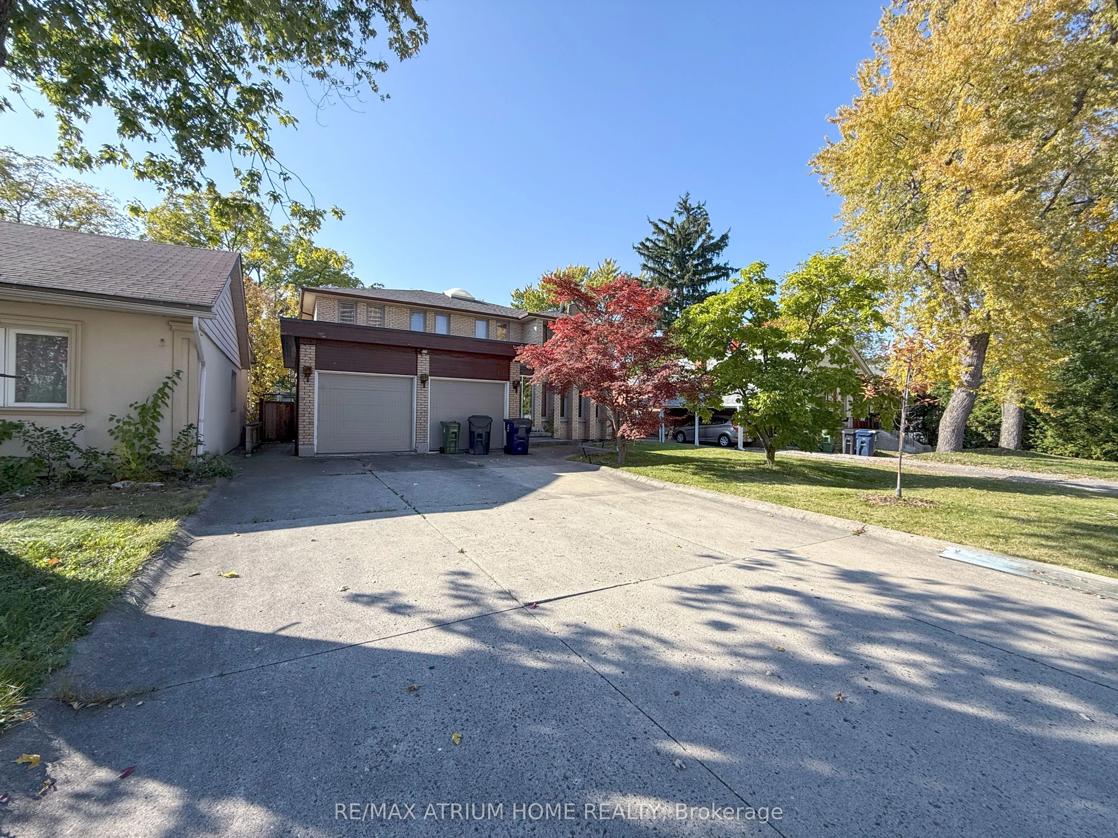 42 Fairchild Avenue Room 2, Toronto C07, ON M2M 1T7