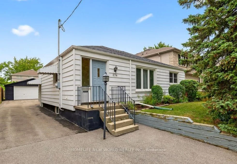 274 Elmwood Avenue, Toronto C14, ON M2N 3N1