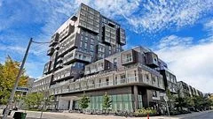 80 Vanauley Street 303, Toronto C01, ON M5T 0C9