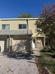 120 Woody Vine Way, Toronto C15, ON M2J 4H6
