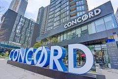 90 Queens Wharf Road 210, Toronto C01, On M5v 0j4