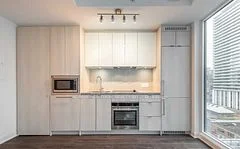115 Blue Jays Way 3011, Toronto C01, ON M5V 3T3