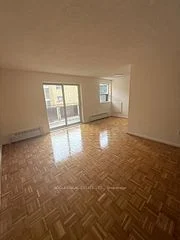 972 Eglinton Avenue E 305, Toronto C11, ON M4G 2L9
