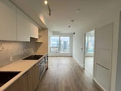 82 Dalhousie Street 4206, Toronto C08, On M5b 0c5