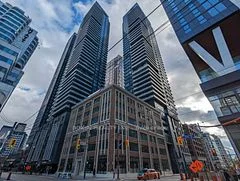125 Blue Jays Way 3801, Toronto C01, On M5v 0n5
